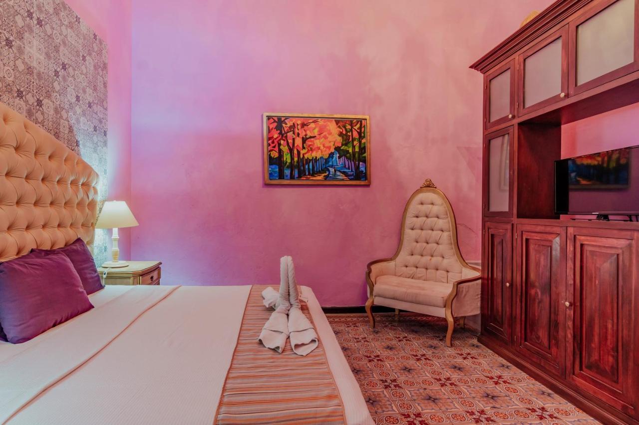 Hotel Lavanda Cas Mérida Exterior foto A room at the hotel