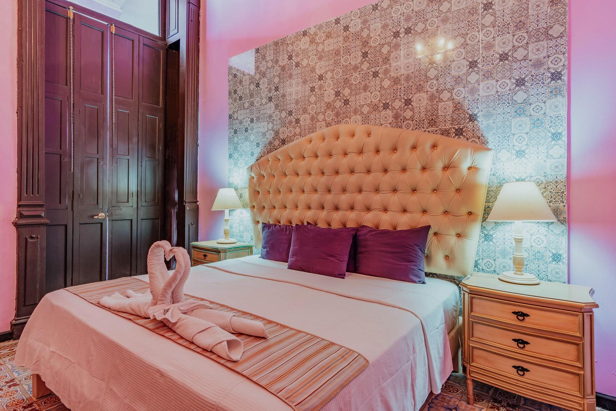Hotel Lavanda Cas Mérida Exterior foto A bedroom at the hotel