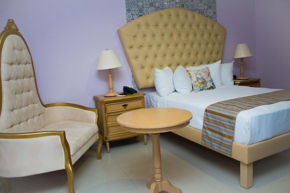 Hotel Lavanda Cas Mérida Exterior foto A bedroom at the hotel